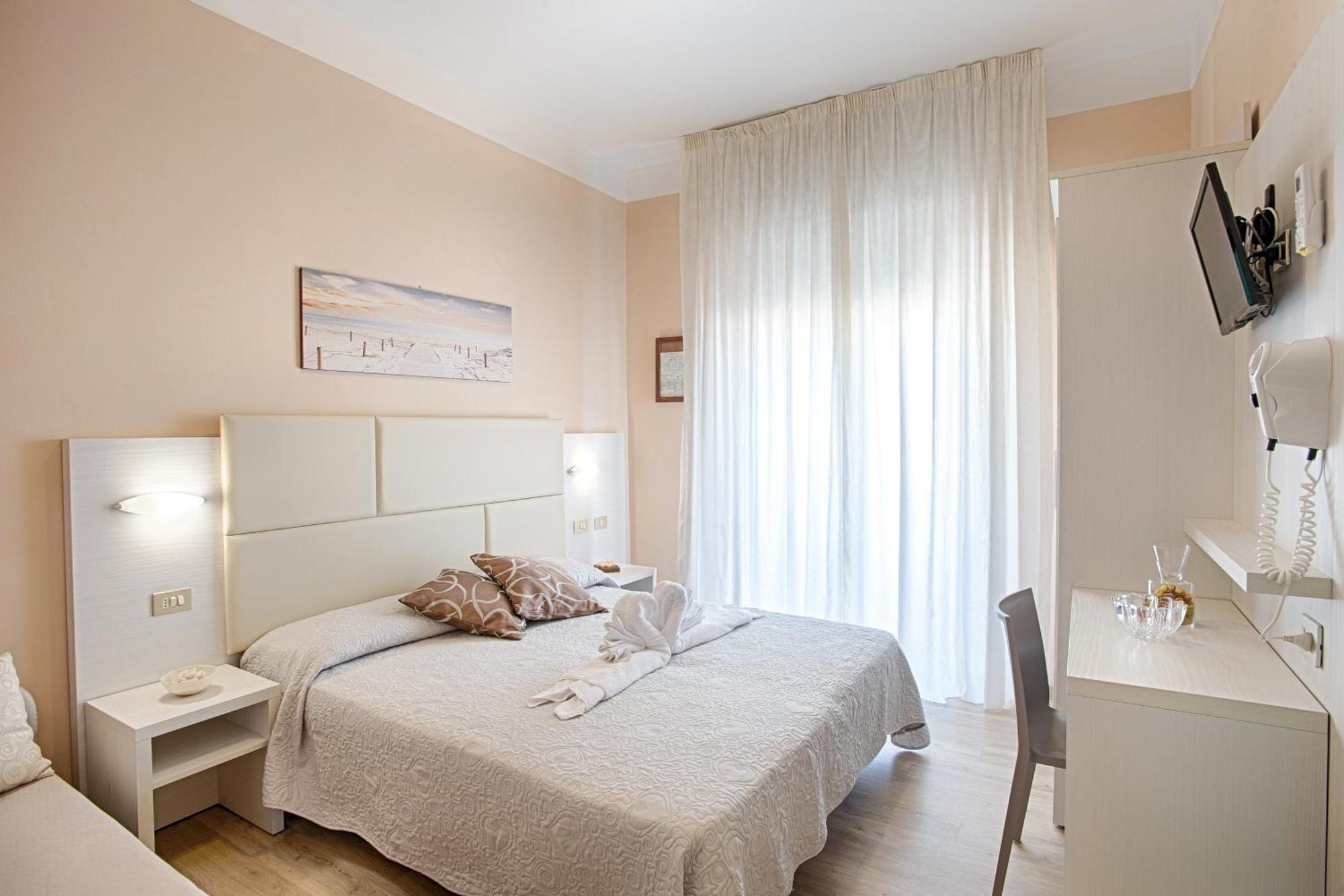 Hotel Barca D'Oro Беллария-Иджеа-Марина Экстерьер фото