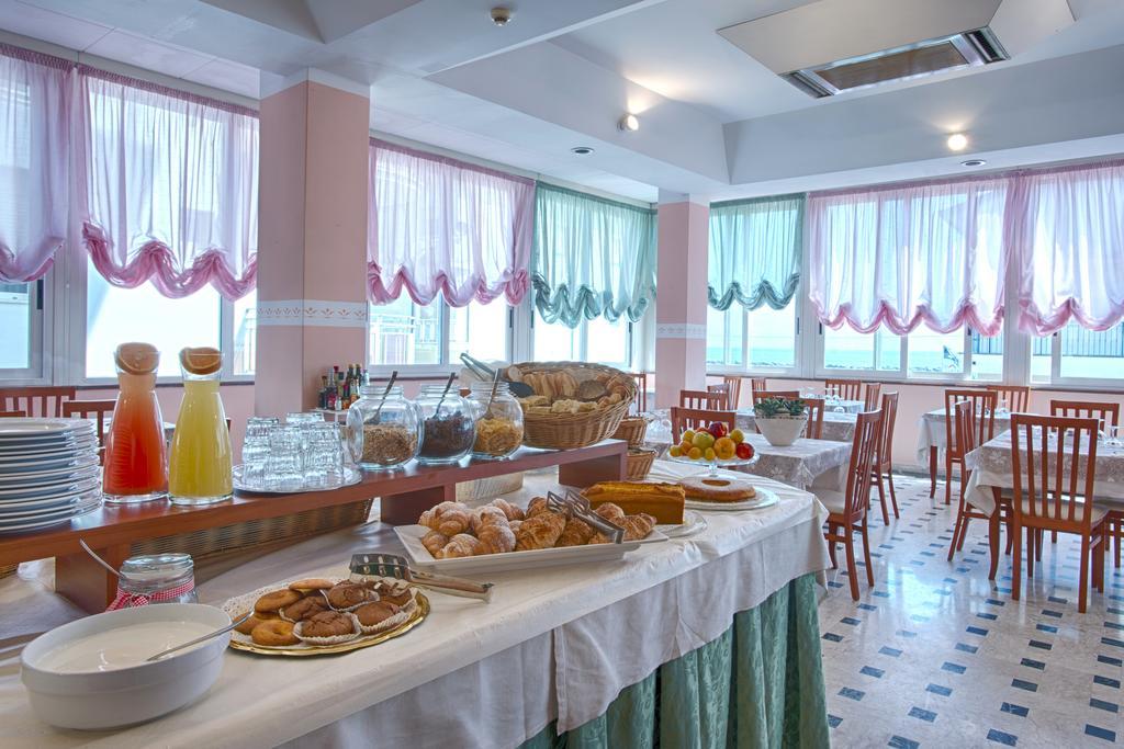 Hotel Barca D'Oro Беллария-Иджеа-Марина Экстерьер фото