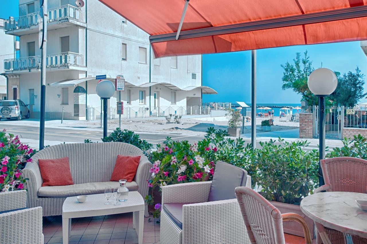 Hotel Barca D'Oro Беллария-Иджеа-Марина Экстерьер фото